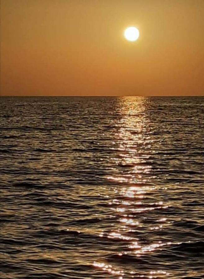 فندق La Dama Bianca Bovo Marina مونتاليغرو المظهر الخارجي الصورة